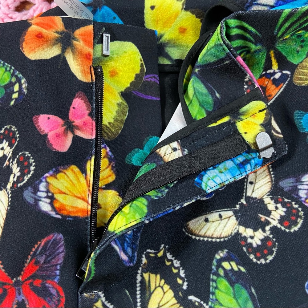 Alice + Olivia Teeny Rainbow Butterfly Print Flare Bell Bottom Pants Size 4 - Picture 9 of 16
